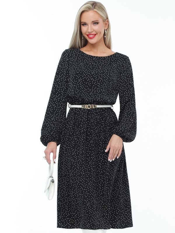 Dress Bet on femininity, hit