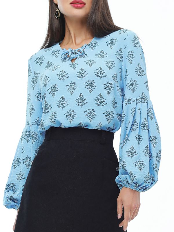 Blouse blue with print