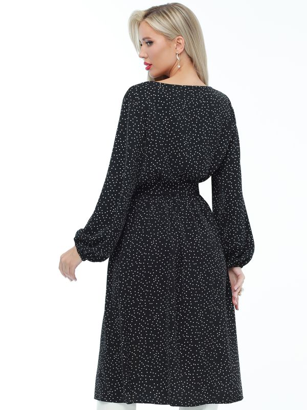 Dress Bet on femininity, hit