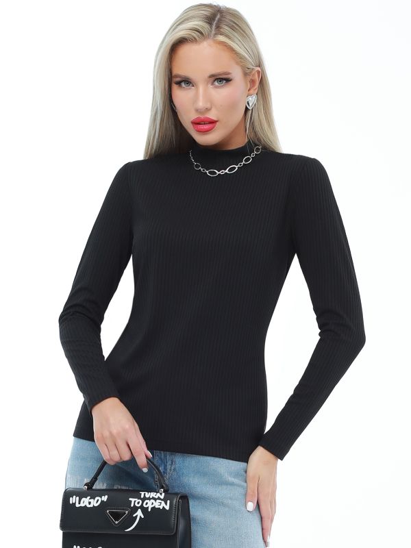 Black turtleneck with long sleeve