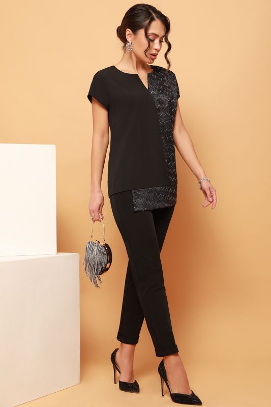 Black blouse with sequins