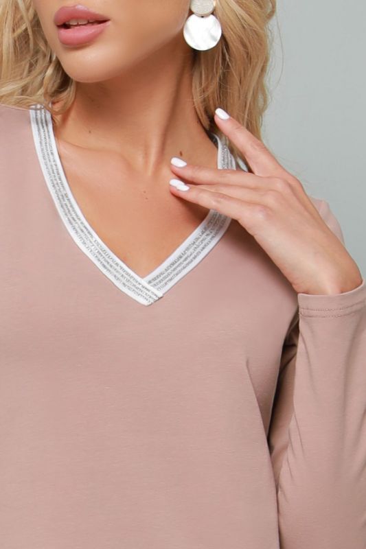 Peach blouse with triangle neckline