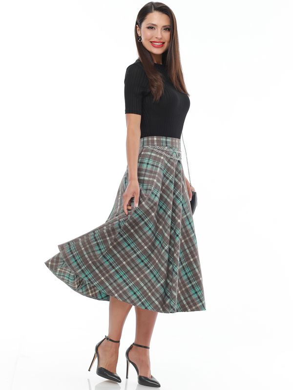 Flared plaid skirt