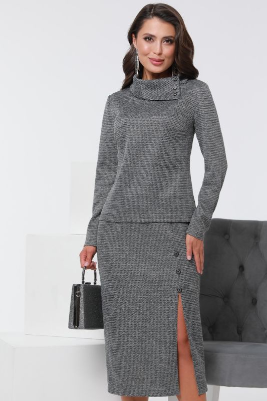 Knitted suit with midi skirt