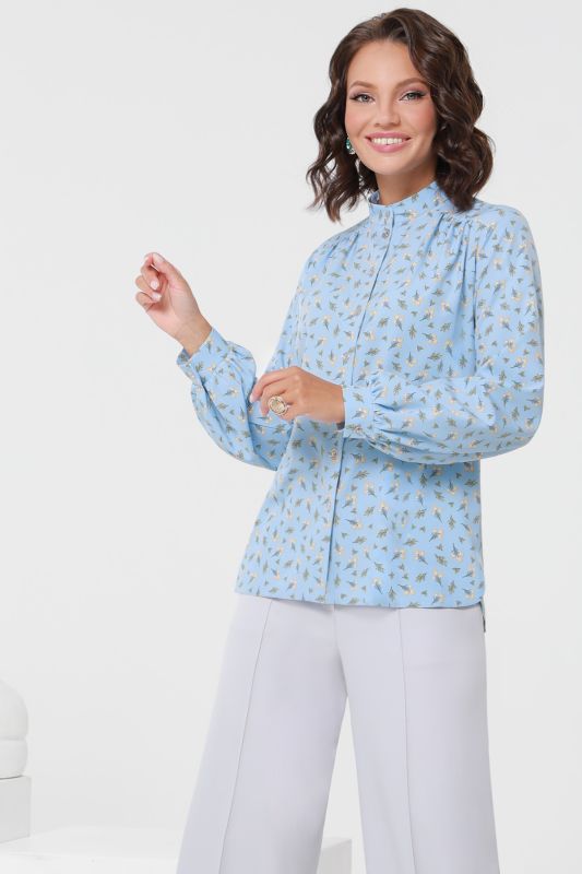 Blue blouse in small flowers