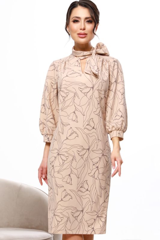 Three-quarter sleeve beige knitted dress with a bow