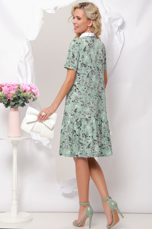 Floral dress with white collar