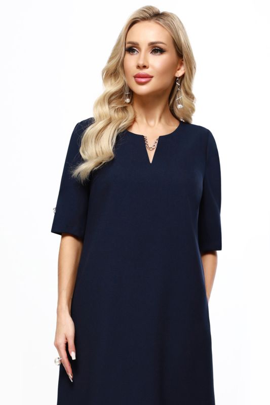 Dark blue dress with shaped neckline A-silhouette