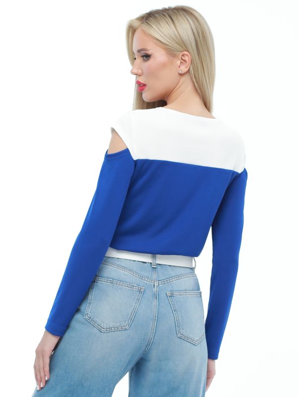 Two-color knitted blouse