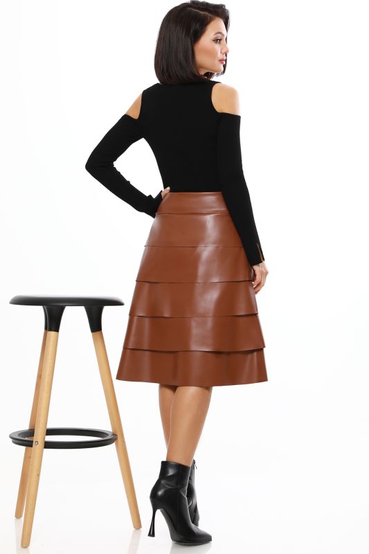 Flounced leather skirt