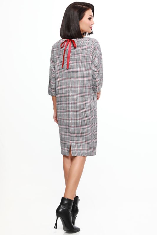 Plaid gray dress with side seam pockets