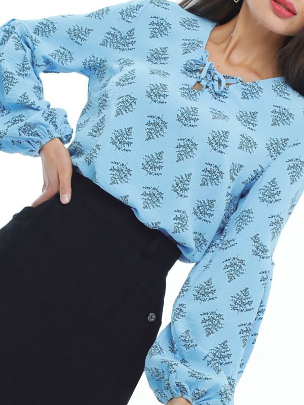 Blouse blue with print