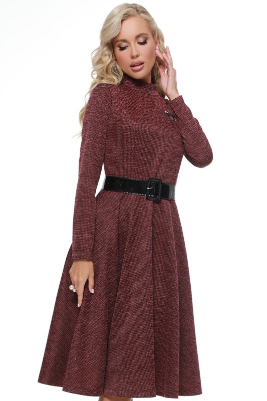 Maroon knitted dress with stand-up collar